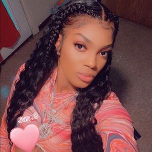 Meet your Posher, Tiffany